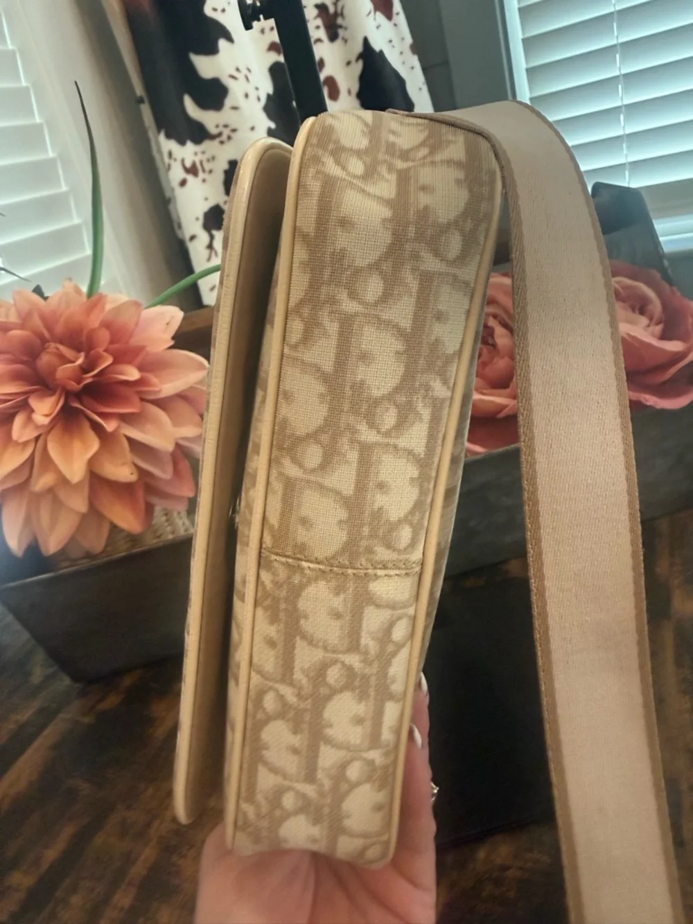 Dior Beige Trotter Floral-Embroidered Crossbody w/COA & Matching Wallet BOD1024 - Picture 9 of 16